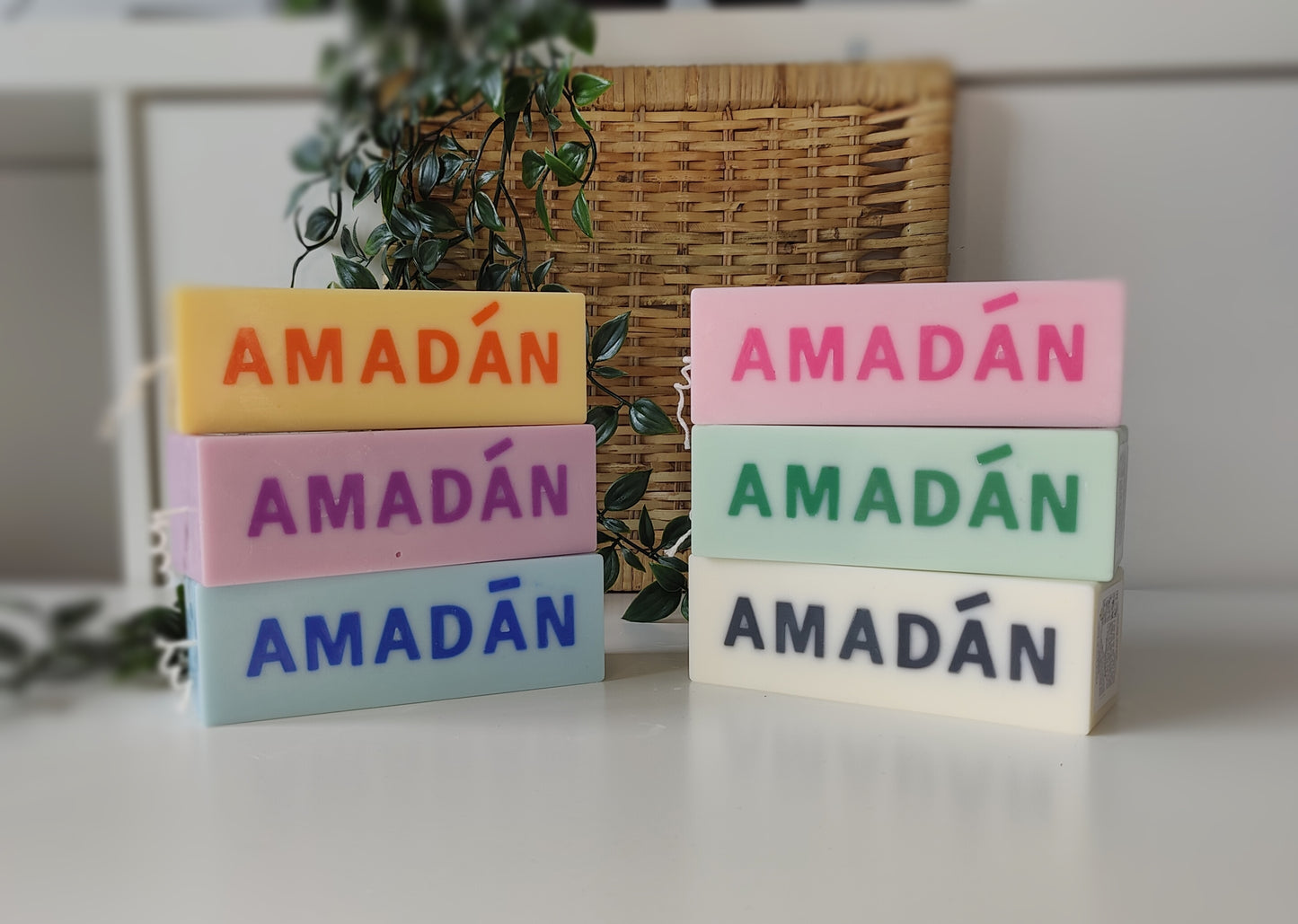 Amadán Candle
